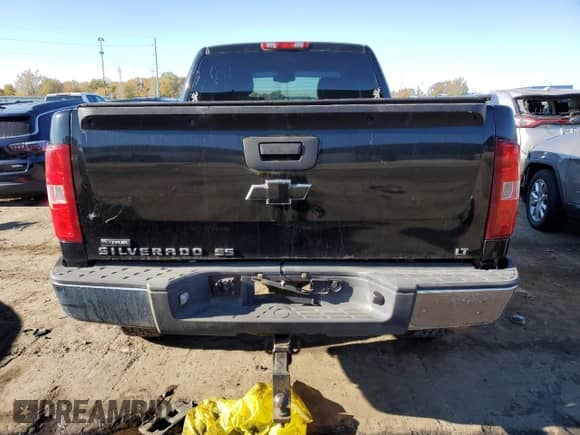 2007 Chevrolet Silverado 1500 1LT z VIN 1GCEK19037Z629203, wystawiony jako Copart lot #90265995 z przebiegiem 206 773 mil mil oraz Czysty tytuł • Clean title. Historia ofert i sprzedaży dostępna na DreamBid. Obrazek 6.