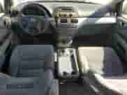 2005 Honda Odyssey EX z VIN 5FNRL38405B418106, wystawiony jako Copart lot #69424465 z przebiegiem 186 798 mil mil oraz Szkoda całkowita • Salvage title. Historia ofert i sprzedaży dostępna na DreamBid. Obrazek 8.