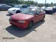 1998 Hyundai Accent z VIN KMHVD14N4WU370550, wystawiony jako IAAI lot #42433008 z przebiegiem 178 759 mil mil oraz . Historia ofert i sprzedaży dostępna na DreamBid. Obrazek 2.