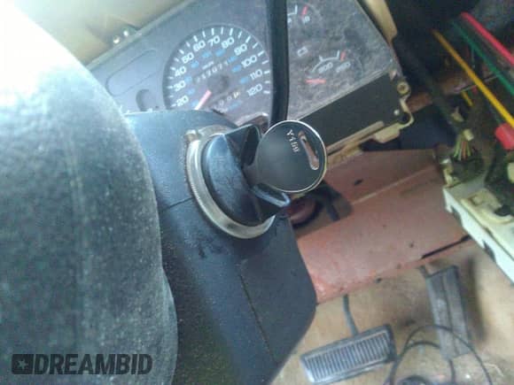 1997 Dodge 1500 с VIN 3B7HF13YXVG742322, выставлен на аукционе IAAI как лот 42331845 с пробегом 217 071 миль миль и . История ставок и продаж доступна на DreamBid. Изображение 11.