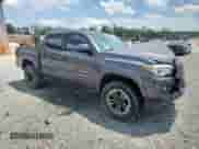 2016 Toyota Tacoma SR5 z VIN 5TFAZ5CN0GX009216, wystawiony jako Copart lot #64902435 z przebiegiem 139 959 mil mil oraz Szkoda całkowita • Salvage title. Historia ofert i sprzedaży dostępna na DreamBid. Obrazek 4.