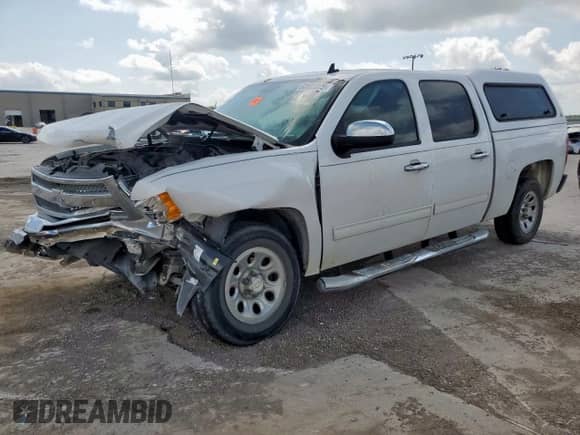 2012 Chevrolet Silverado 1500 LT с VIN 3GCPCSEA7CG235112, выставлен на аукционе Copart как лот 62033325 с пробегом Не указан миль и Списание • Salvage title. История ставок и продаж доступна на DreamBid. Изображение 1.
