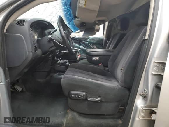 2002 Dodge 1500 with VIN 3D7HU18Z52G116010, listed as a Copart auction lot 64984185 with 182,022 mi miles and Clean title. Bid and sale history available at DreamBid. Image 7.