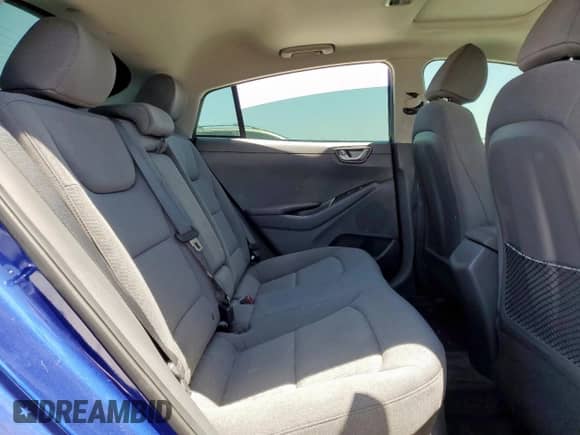 2020 Hyundai Ioniq SEL z VIN KMHC85LC2LU210990, wystawiony jako Copart lot #66572195 z przebiegiem 32 678 mil mil oraz Czysty tytuł • Clean title. Historia ofert i sprzedaży dostępna na DreamBid. Obrazek 10.