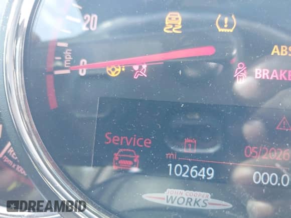 2019 MINI Hardtop John Cooper Works z VIN WMWXM9C59K2H38952, wystawiony jako IAAI lot #42996764 z przebiegiem 102 649 mil mil oraz . Historia ofert i sprzedaży dostępna na DreamBid. Obrazek 16.