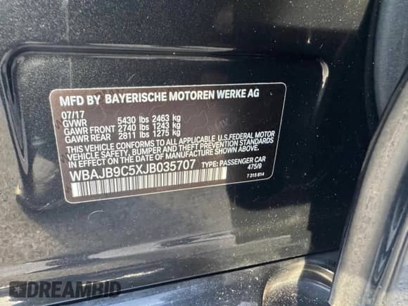 2018 BMW 5 Series M550i xDrive with VIN WBAJB9C5XJB035707, listed as a Copart auction lot 85534745 with 82,370 mi miles and Clean title. Bid and sale history available at DreamBid. Image 13.