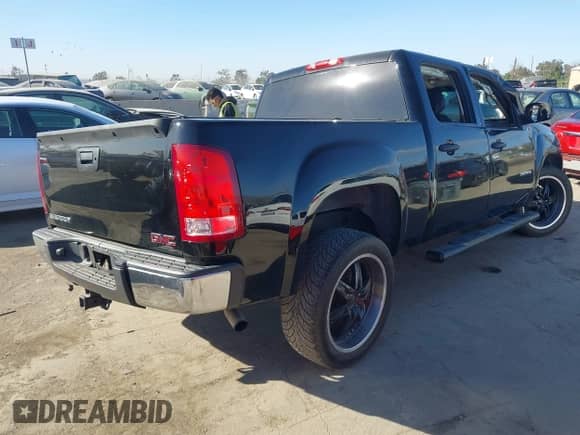 2013 GMC Sierra 1500 with VIN 3GTP1VE74DG211945, listed as a IAAI auction lot 41254964 with 80,909 mi miles and . Bid and sale history available at DreamBid. Image 4.