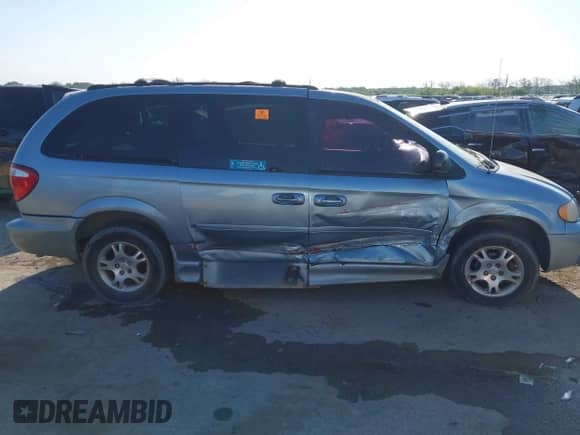 2004 Dodge Caravan EX с VIN 2D4GP74L44R553529, выставлен на аукционе IAAI как лот 42026342 с пробегом Не указан миль и . История ставок и продаж доступна на DreamBid. Изображение 13.