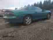 1998 Chevrolet Camaro with VIN 2G1FP22KXW2130433, listed as a Copart auction lot 90858725 with 128,670 mi miles and Clean title. Bid and sale history available at DreamBid. Image 3.