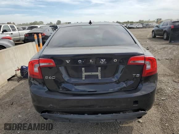 2013 Volvo S60 T5 Premier с VIN YV1612FS6D1220622, выставлен на аукционе Copart как лот 81965785 с пробегом 96 349 миль миль и Списание • Salvage title. История ставок и продаж доступна на DreamBid. Изображение 6.