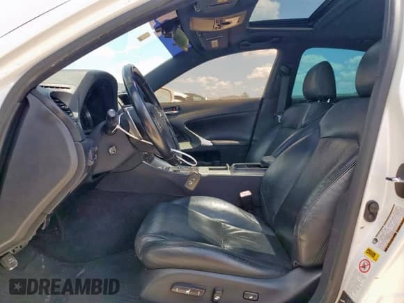 2008 Lexus IS F с VIN JTHBP262885003654, выставлен на аукционе Copart как лот 65172835 с пробегом 168 697 миль миль и Списание • Salvage title. История ставок и продаж доступна на DreamBid. Изображение 7.