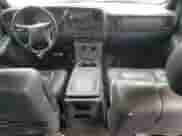 2002 Chevrolet Avalanche с VIN 3GNEK13T12G315391, выставлен на аукционе Copart как лот 70215395 с пробегом 347 299 миль миль и Списание • Salvage title. История ставок и продаж доступна на DreamBid. Изображение 8.