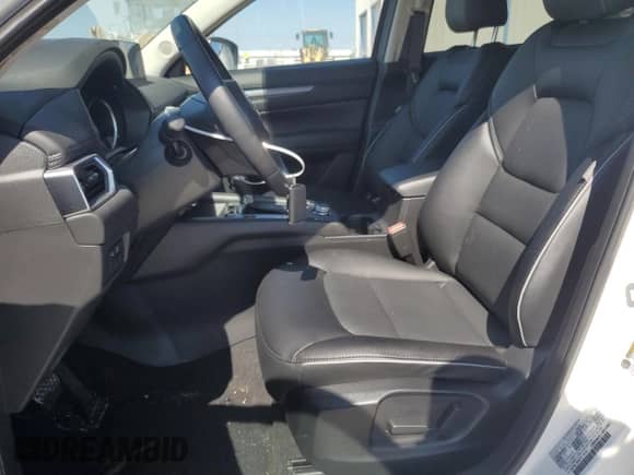 2024 Mazda CX-5 S Select z VIN JM3KFBBL7R0405710, wystawiony jako Copart lot #86306175 z przebiegiem 8 110 mil mil oraz Szkoda całkowita • Salvage title. Historia ofert i sprzedaży dostępna na DreamBid. Obrazek 7.