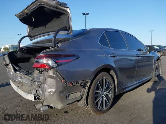 2023 Toyota Camry SE с VIN 4T1G11AK5PU102412, выставлен на аукционе IAAI как лот 42397948 с пробегом 61 990 миль миль и . История ставок и продаж доступна на DreamBid. Изображение 4.