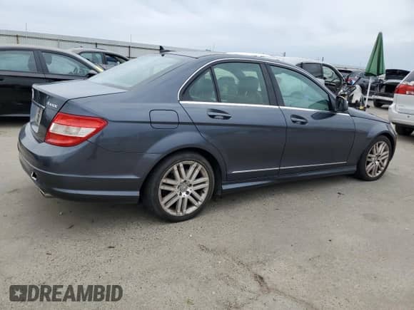 2008 Mercedes-Benz C 300 Sport с VIN WDDGF81X68F137529, выставлен на аукционе Copart как лот 81413415 с пробегом 229 408 миль миль и Чистый • Clean title. История ставок и продаж доступна на DreamBid. Изображение 3.