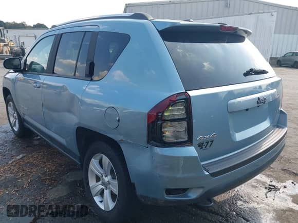 2014 Jeep Compass Latitude с VIN 1C4NJDEB3ED537241, выставлен на аукционе IAAI как лот 43292757 с пробегом 63 406 миль миль и . История ставок и продаж доступна на DreamBid. Изображение 3.