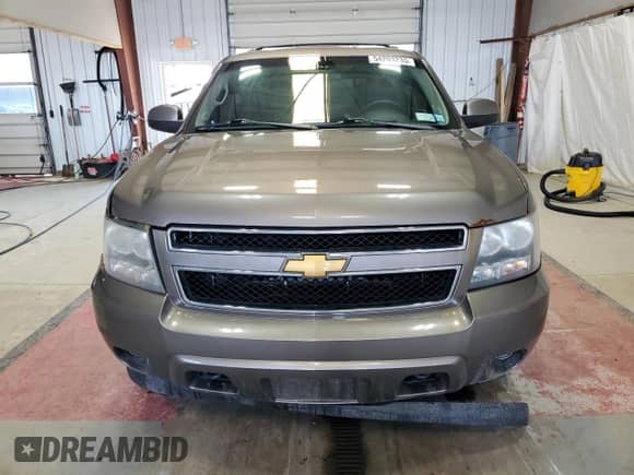 2012 Chevrolet Tahoe LS z VIN 1GNSKAE0XCR110563, wystawiony jako Copart lot #54203235 z przebiegiem 136 040 mil mil oraz Szkoda całkowita • Salvage title. Historia ofert i sprzedaży dostępna na DreamBid. Obrazek 5.