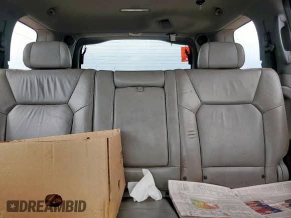 2011 Honda Pilot EX-L z VIN 5FNYF3H65BB037920, wystawiony jako Copart lot #59944065 z przebiegiem 214 929 mil mil oraz Szkoda całkowita • Salvage title. Historia ofert i sprzedaży dostępna na DreamBid. Obrazek 10.