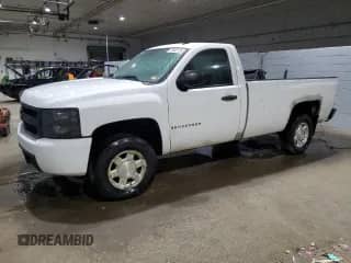 2007 Chevrolet Silverado 1500 Work Truck с VIN 1GCEK14CX7Z572726, выставлен на аукционе Copart как лот 72602124 с пробегом 222 189 миль миль и Списание • Salvage title. История ставок и продаж доступна на DreamBid. Изображение 1.