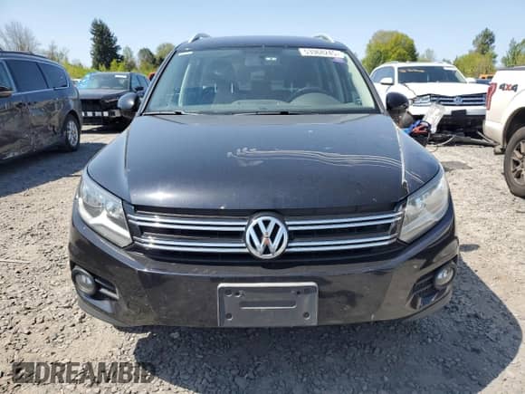 2013 Volkswagen Tiguan SE z VIN WVGAV3AX2DW611603, wystawiony jako Copart lot #53968245 z przebiegiem 117 785 mil mil oraz Szkoda całkowita • Salvage title. Historia ofert i sprzedaży dostępna na DreamBid. Obrazek 5.