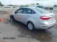 2019 Ford Fiesta S с VIN 3FADP4AJ9KM139559, выставлен на аукционе IAAI как лот 43368401 с пробегом 72 078 миль миль и . История ставок и продаж доступна на DreamBid. Изображение 3.