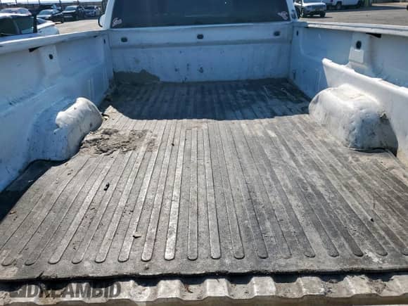 2007 Chevrolet Silverado 1500 Work Truck with VIN 1GCEC14X77Z622918, listed as a Copart auction lot 70034695 with 294,552 mi miles and Salvage title. Bid and sale history available at DreamBid. Image 10.