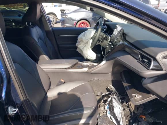 2022 Toyota Camry Hybrid XSE с VIN 4T1K31AK6NU571803, выставлен на аукционе IAAI как лот 42348549 с пробегом 15 263 миль миль и . История ставок и продаж доступна на DreamBid. Изображение 5.