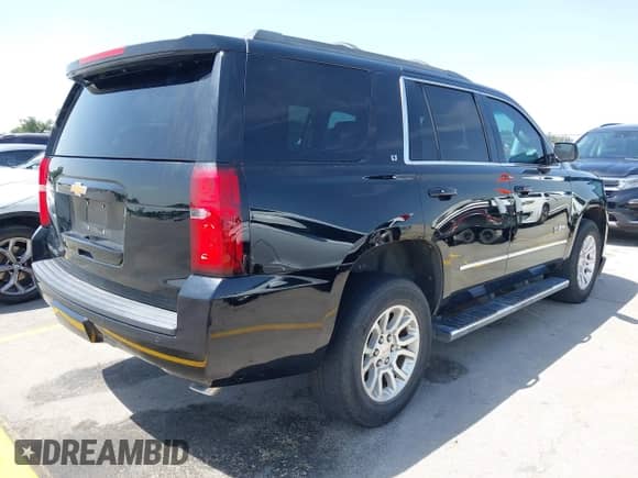 2018 Chevrolet Tahoe LT z VIN 1GNSCBKC7JR259902, wystawiony jako IAAI lot #42257912 z przebiegiem 113 106 mil mil oraz . Historia ofert i sprzedaży dostępna na DreamBid. Obrazek 4.