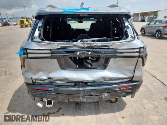 2025 Chevrolet Traverse FWD RS z VIN 1GNERLRS6SJ243320, wystawiony jako Copart lot #61691935 z przebiegiem 3 241 mil mil oraz Szkoda całkowita • Salvage title. Historia ofert i sprzedaży dostępna na DreamBid. Obrazek 6.