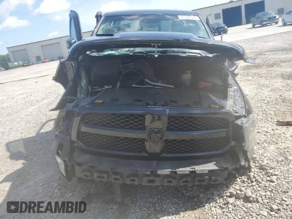 2017 Ram 1500 Night z VIN 1C6RR7MT6HS631059, wystawiony jako Copart lot #61180345 z przebiegiem 153 652 mil mil oraz Szkoda całkowita • Salvage title. Historia ofert i sprzedaży dostępna na DreamBid. Obrazek 5.