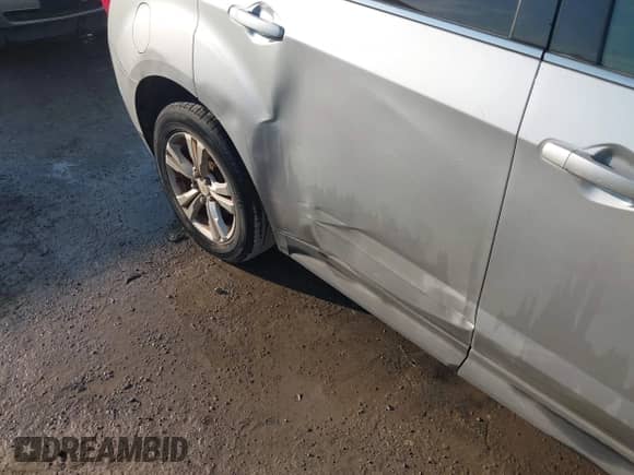 2015 Chevrolet Equinox LT z VIN 2GNALBEK5F1133763, wystawiony jako IAAI lot #43367730 z przebiegiem 216 447 mil mil oraz . Historia ofert i sprzedaży dostępna na DreamBid. Obrazek 12.