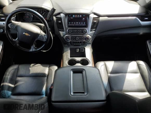 2019 Chevrolet Tahoe LT with VIN 1GNSKBKC2KR101665, listed as a Copart auction lot 70518995 with 219,560 mi miles and Salvage title. Bid and sale history available at DreamBid. Image 8.