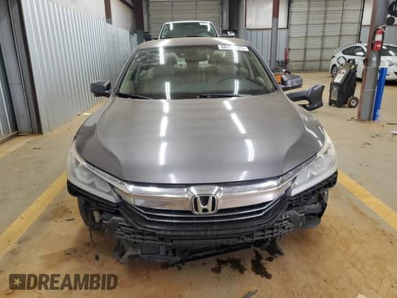 2017 Honda Accord с VIN JHMCR6F3XHC007781, выставлен на аукционе Copart как лот 66109525 с пробегом 179 556 миль миль и Списание • Salvage title. История ставок и продаж доступна на DreamBid. Изображение 5.