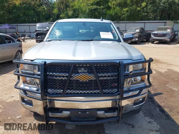 2015 Chevrolet Silverado 1500 LT с VIN 3GCUKREC3FG470949, выставлен на аукционе IAAI как лот 43226940 с пробегом 217 766 миль миль и . История ставок и продаж доступна на DreamBid. Изображение 12.