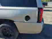 2015 Chevrolet Suburban with VIN 1GNSK5EC1FR682675, listed as a IAAI auction lot 43283608 with 203,132 mi miles and . Bid and sale history available at DreamBid. Image 18.