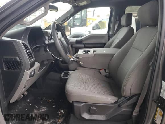 2019 Ford F-150 XL с VIN 1FTEW1C54KKC89764, выставлен на аукционе Copart как лот 89821155 с пробегом 246 175 миль миль и Чистый • Clean title. История ставок и продаж доступна на DreamBid. Изображение 7.