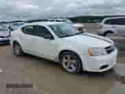 2013 Dodge Avenger SE with VIN 1C3CDZAB1DN712813, listed as a Copart auction lot 68352585 with 145,931 mi miles and Clean title. Bid and sale history available at DreamBid. Image 4.