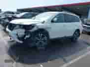 2017 Nissan Pathfinder SL z VIN 5N1DR2MM3HC625420, wystawiony jako IAAI lot #42454099 z przebiegiem 72 063 mil mil oraz . Historia ofert i sprzedaży dostępna na DreamBid. Obrazek 2.