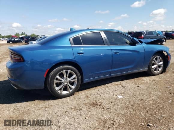2022 Dodge Charger SXT с VIN 2C3CDXJG8NH126975, выставлен на аукционе Copart как лот 70594975 с пробегом 20 588 миль миль и Списание • Salvage title. История ставок и продаж доступна на DreamBid. Изображение 3.