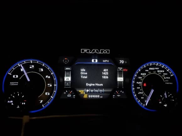 2022 Ram 1500 Limited z VIN 1C6SRFHT4NN414786, wystawiony jako Copart lot #69249365 z przebiegiem 59 005 mil mil oraz Szkoda całkowita • Salvage title. Historia ofert i sprzedaży dostępna na DreamBid. Obrazek 9.