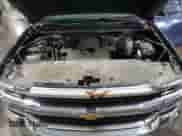 2018 Chevrolet Silverado 1500 LT z VIN 3GCUKREC5JG317420, wystawiony jako Copart lot #65535305 z przebiegiem 43 632 mil mil oraz Szkoda całkowita • Salvage title. Historia ofert i sprzedaży dostępna na DreamBid. Obrazek 11.