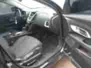 2017 Chevrolet Equinox LT z VIN 2GNALCEK6H1610144, wystawiony jako IAAI lot #43274757 z przebiegiem 164 173 mil mil oraz . Historia ofert i sprzedaży dostępna na DreamBid. Obrazek 5.