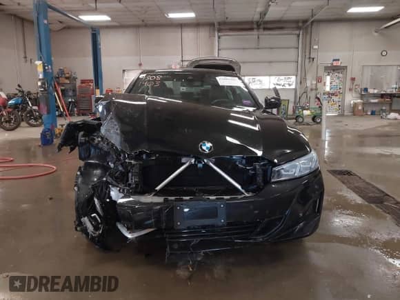 2023 BMW 3 Series 330i xDrive with VIN 3MW89FF00P8D57937, listed as a IAAI auction lot 43081403 with 19,195 mi miles and . Bid and sale history available at DreamBid. Image 13.