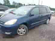 2005 Toyota Sienna XLE z VIN 5TDZA22C45S268447, wystawiony jako IAAI lot #42649973 z przebiegiem Nie podano mil oraz . Historia ofert i sprzedaży dostępna na DreamBid. Obrazek 2.