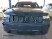 2017 Jeep Grand Cherokee 75th Anniversary z VIN 1C4RJEAG0HC868667, wystawiony jako Copart lot #43383465 z przebiegiem 78 023 mil mil oraz Szkoda całkowita • Salvage title. Historia ofert i sprzedaży dostępna na DreamBid. Obrazek 5.