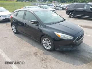 2015 Ford Focus SE z VIN 1FADP3K23FL270463, wystawiony jako IAAI lot #42379933 z przebiegiem 190 150 mil mil oraz . Historia ofert i sprzedaży dostępna na DreamBid. Obrazek 1.