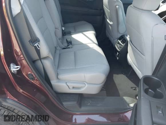 2021 Honda Passport Touring z VIN 5FNYF8H91MB022986, wystawiony jako IAAI lot #42077321 z przebiegiem 20 497 mil mil oraz . Historia ofert i sprzedaży dostępna na DreamBid. Obrazek 8.