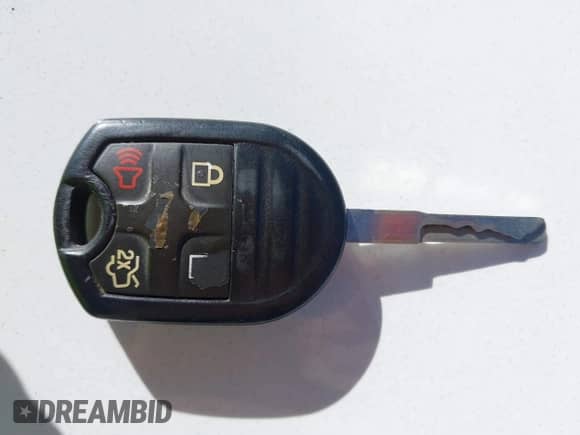 2017 Ford Fiesta SE z VIN 3FADP4BE4HM143139, wystawiony jako IAAI lot #43506063 z przebiegiem 152 151 mil mil oraz . Historia ofert i sprzedaży dostępna na DreamBid. Obrazek 11.