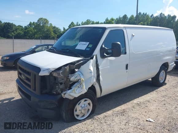 2014 Ford Econoline Cargo Super Duty Commercial z VIN 1FTSE3EL2EDB06156, wystawiony jako IAAI lot #42765405 z przebiegiem 191 877 mil mil oraz . Historia ofert i sprzedaży dostępna na DreamBid. Obrazek 6.