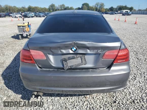 2011 BMW 3 Series 328i xDrive с VIN WBAKF3C57BE442745, выставлен на аукционе Copart как лот 86274525 с пробегом 203 227 миль миль и Списание • Salvage title. История ставок и продаж доступна на DreamBid. Изображение 6.